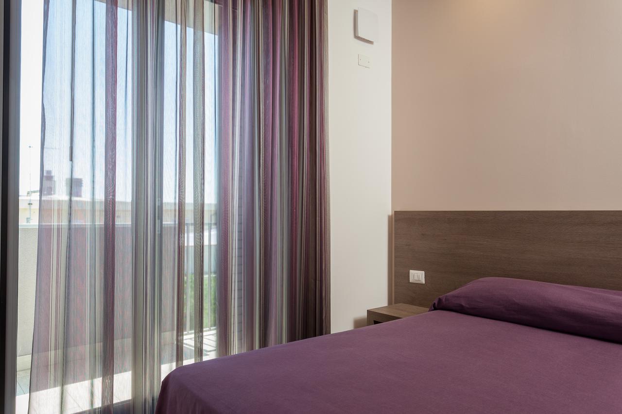 Hotel Gioia Rimini Exterior foto